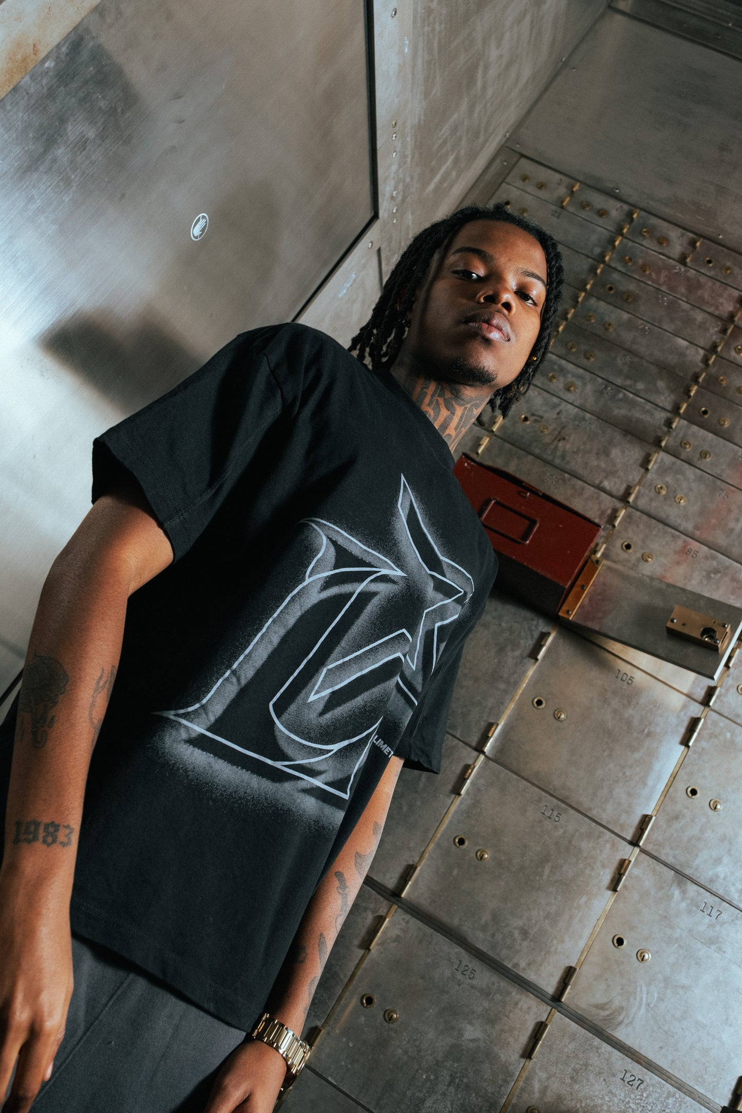PRESTIGE TEE BLACK Limetre