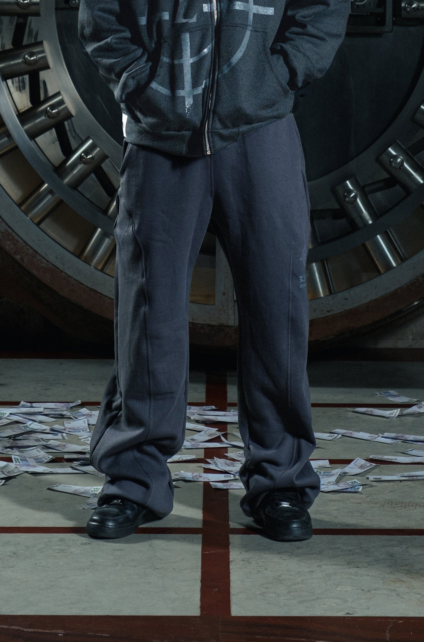 TARGET BAGGY SWEATPANTS GRAY Limetre