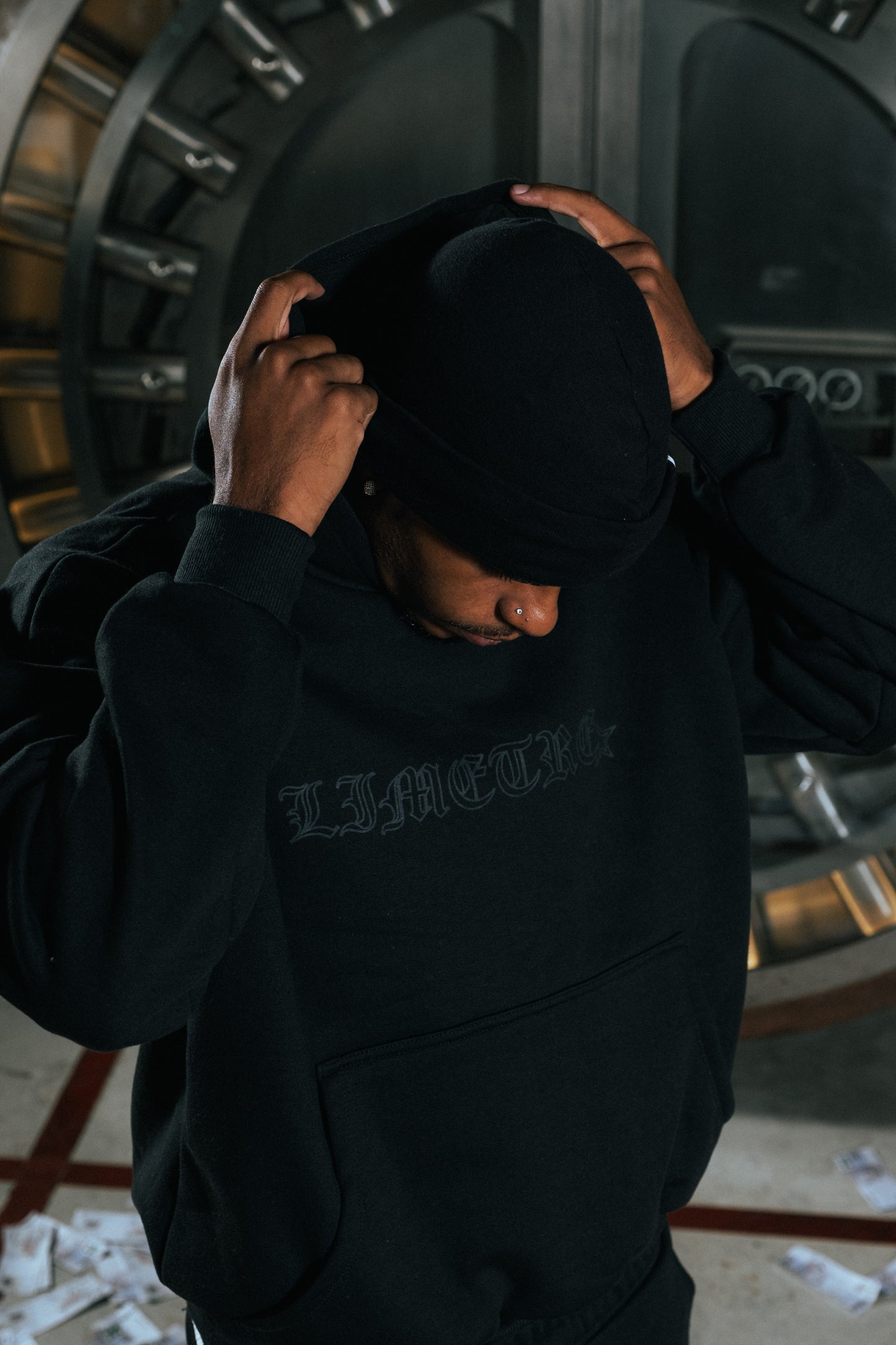 PRESTIGE BOXY HOODIE BLACK