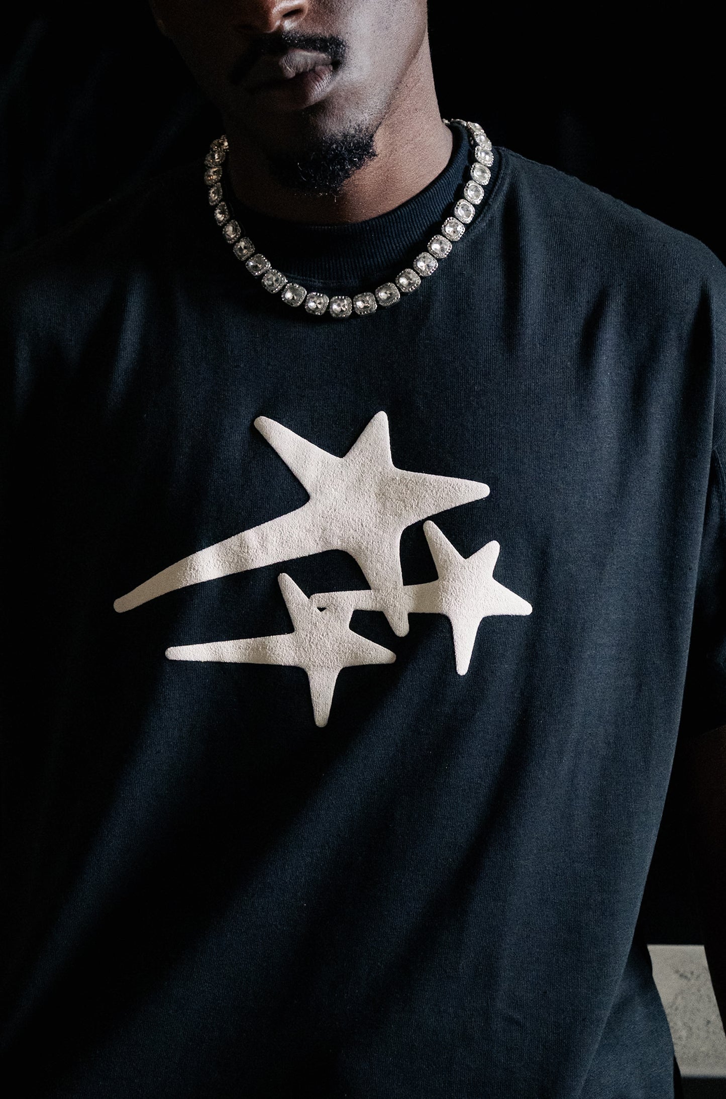 STAR TEE BLACK