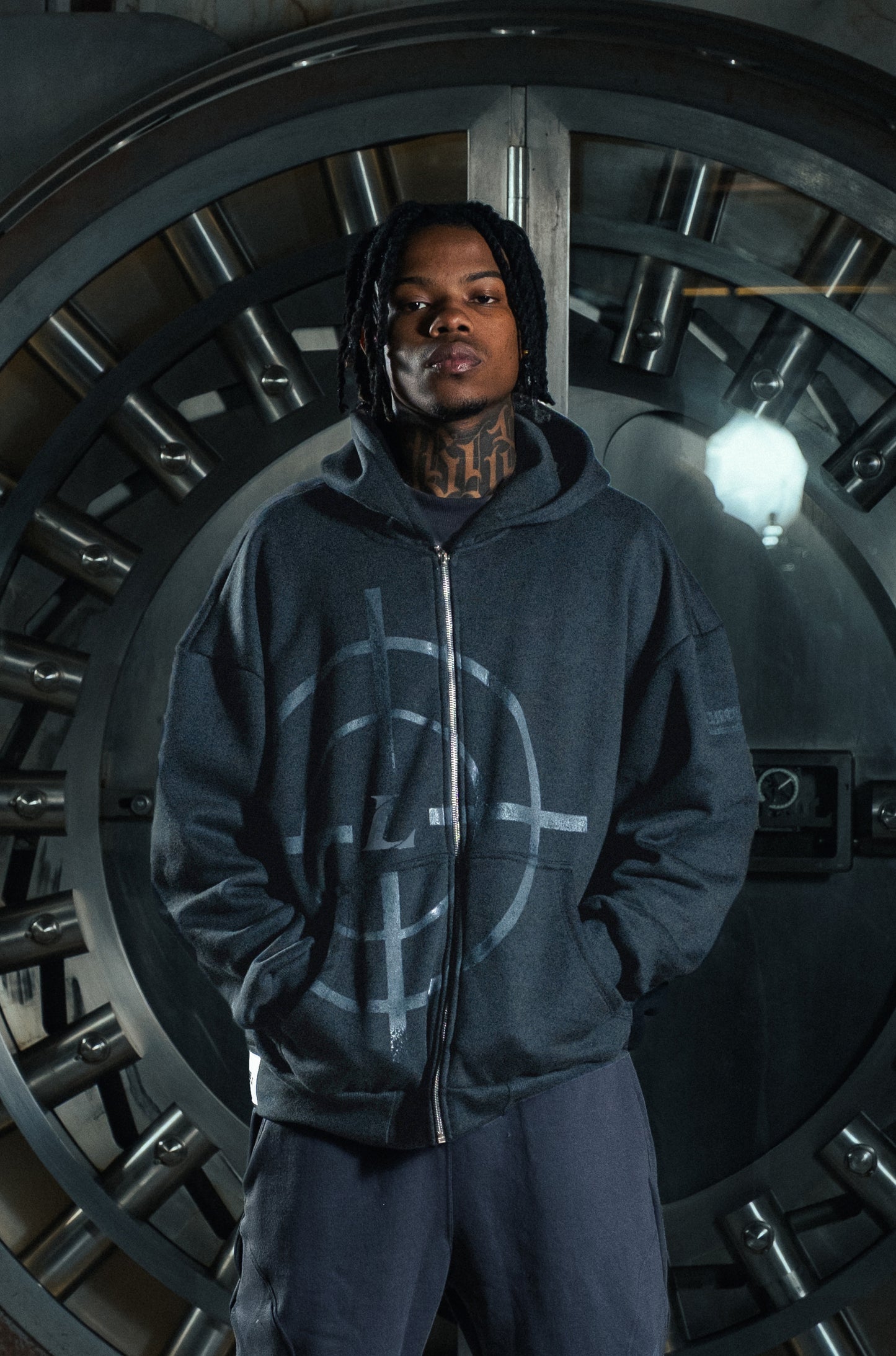 TARGET ZIP HOODIE GRAY