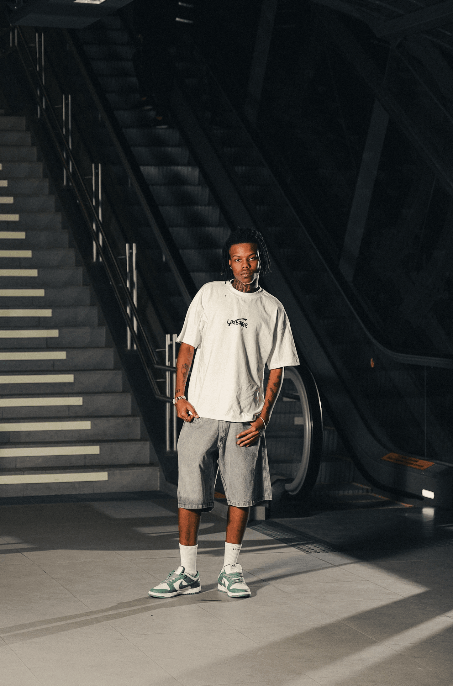 RETRO LOGO OFF-WHITE BOXY T-SHIRT