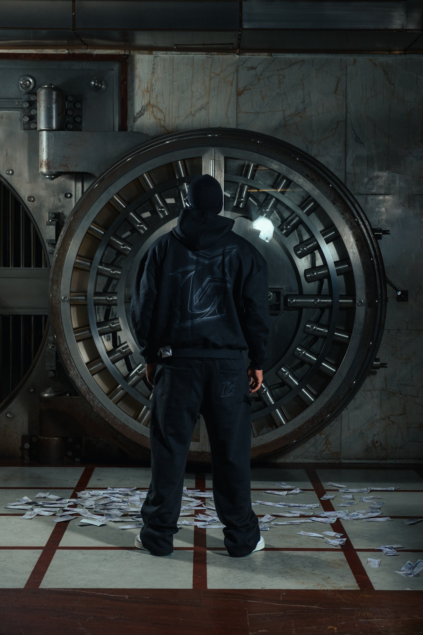 PRESTIGE BOXY HOODIE BLACK